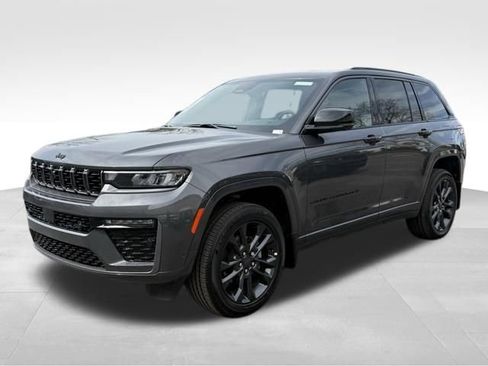 New 2026 Jeep Grand Cherokee Limited AWD/4WD image 3
