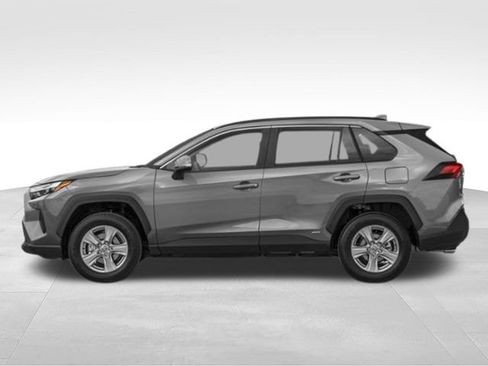 Used 2022 Toyota RAV4 XLE w/ Convenience Package AWD/4WD image 36