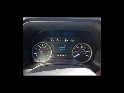Used 2018 Ford F150 XLT image 11