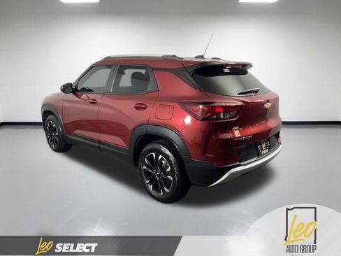 Used 2022 Chevrolet TrailBlazer LT FWD image 5