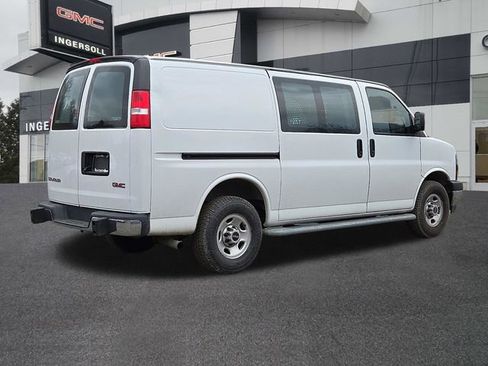 Used 2021 GMC Savana 2500 w/ Driver Convenience Package RWD image 19