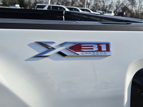 New 2026 GMC Sierra 2500 SLT w/ Texas SLT Premium Package image 7