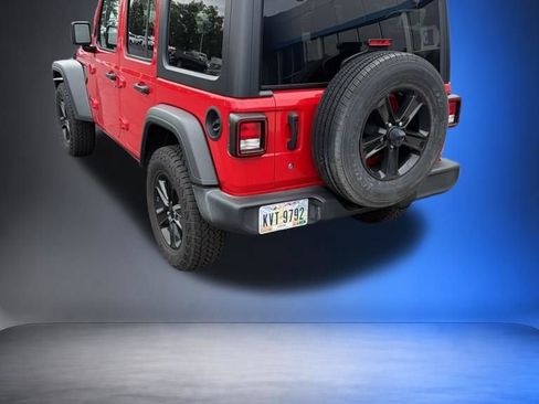 Used 2020 Jeep Wrangler Unlimited Sport AWD/4WD image 3