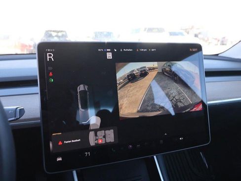 Used 2020 Tesla Model 3 Long Range image 16