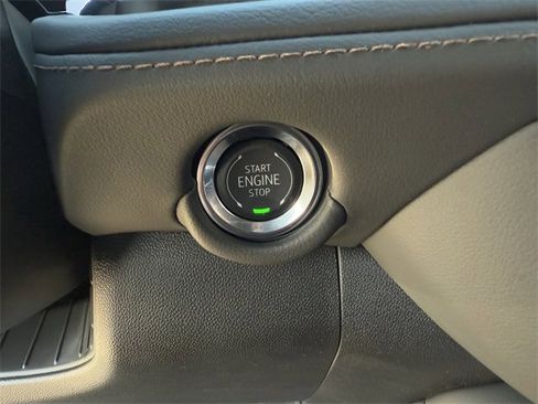 New 2026 Chevrolet Suburban High Country image 18