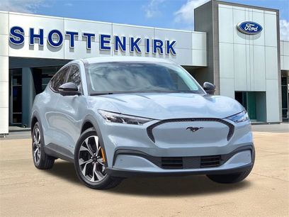 Used 2025 Ford Mustang Mach-E Select w/ Comfort Package Lite