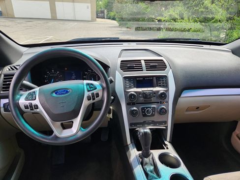 Used 2014 Ford Explorer 4WD image 13