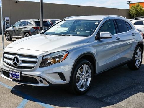 Used 2017 Mercedes-Benz GLA 250 image 3