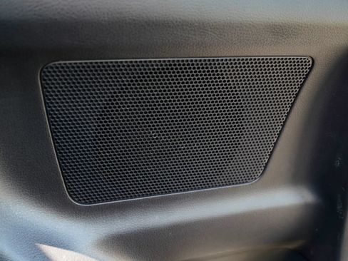 Used 2019 Toyota Tacoma SR w/ SR Convenience Package AWD/4WD image 32