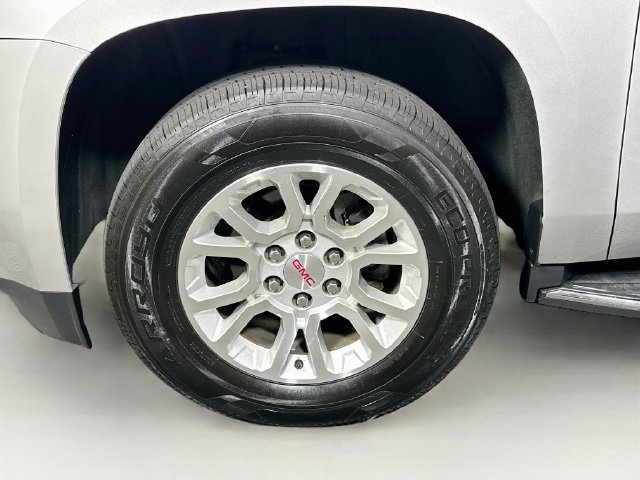 Used 2018 GMC Yukon SLT w/ Open Road Package AWD/4WD image 36