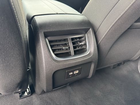 Used 2023 Chevrolet Blazer LT FWD image 13