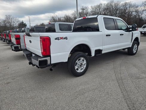 New 2026 Ford F250 XLT w/ F-250 >10K GVWR Package image 4