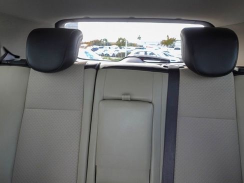 Used 2021 Buick Encore Preferred image 16