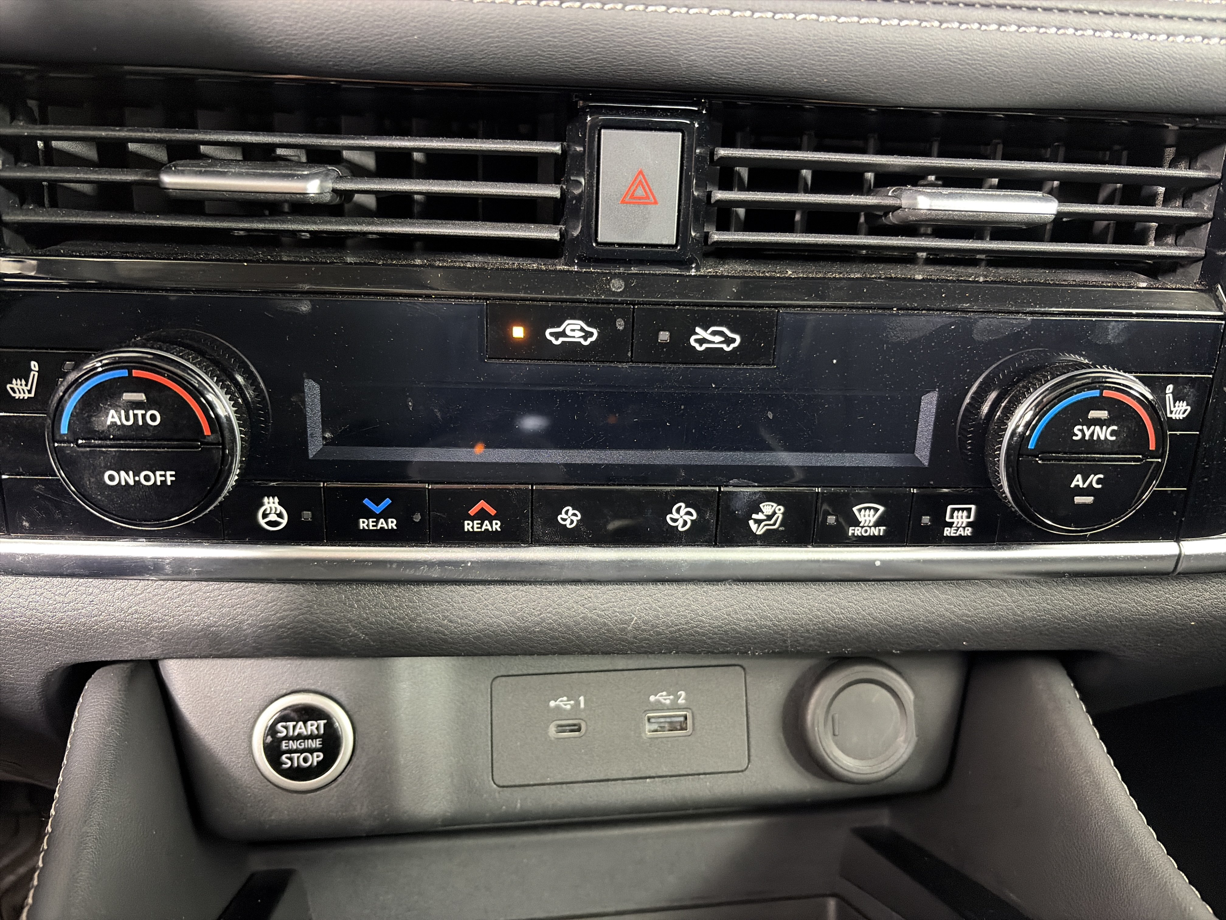 Certified 2023 Nissan Rogue SL w/ SL Premium Package AWD/4WD image 27