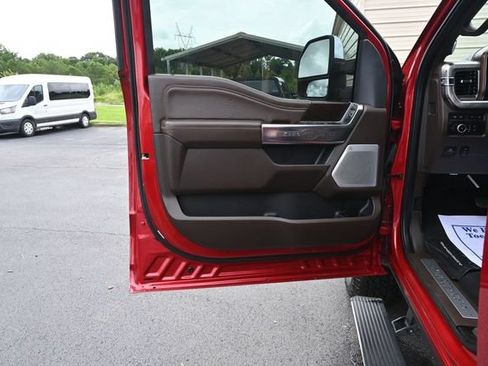 Used 2024 Ford F250 King Ranch w/ Chrome Package AWD/4WD image 10