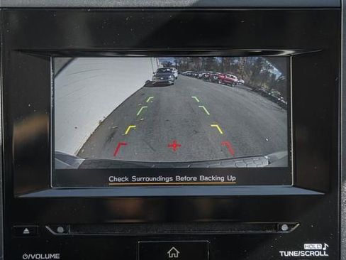 Used 2023 Subaru Crosstrek 2.0i Premium image 38