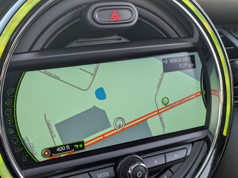 Used 2018 MINI Cooper S image 17