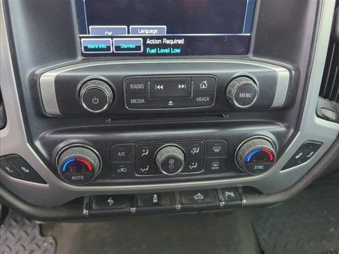 Used 2017 GMC Sierra 1500 SLE image 18