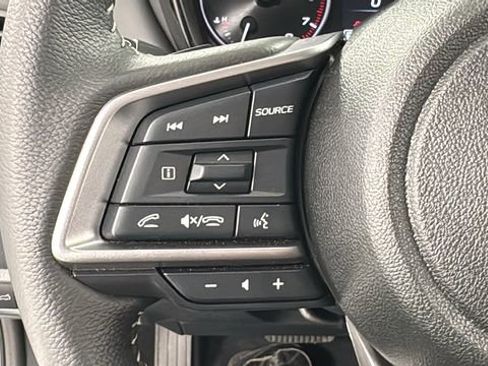 Certified 2025 Subaru Outback Premium image 26