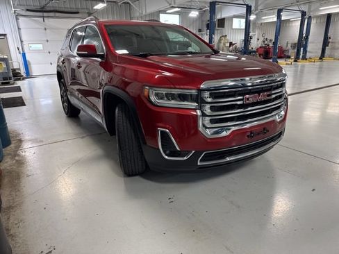 Used 2023 GMC Acadia SLT FWD image 25