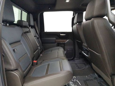 Used 2021 GMC Sierra 2500 Denali w/ Denali Ultimate Package AWD/4WD image 33