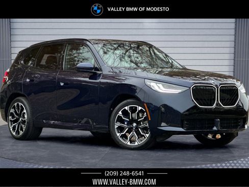 New 2026 BMW X3 xDrive30 w/ Premium Package image 1