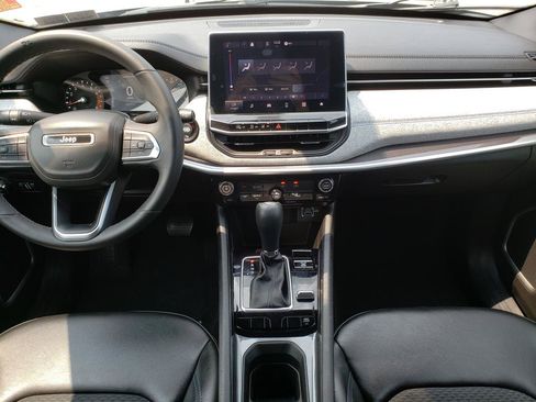Certified 2023 Jeep Compass Latitude AWD/4WD image 15