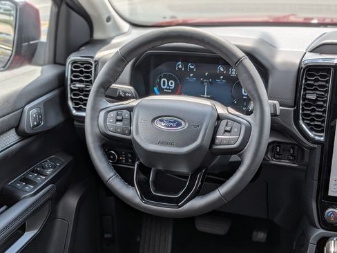 New 2026 Ford Ranger Lariat w/ Black Appearance Package AWD/4WD image 16