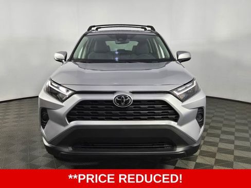 Used 2025 Toyota RAV4 XLE w/ Convenience Package FWD image 2