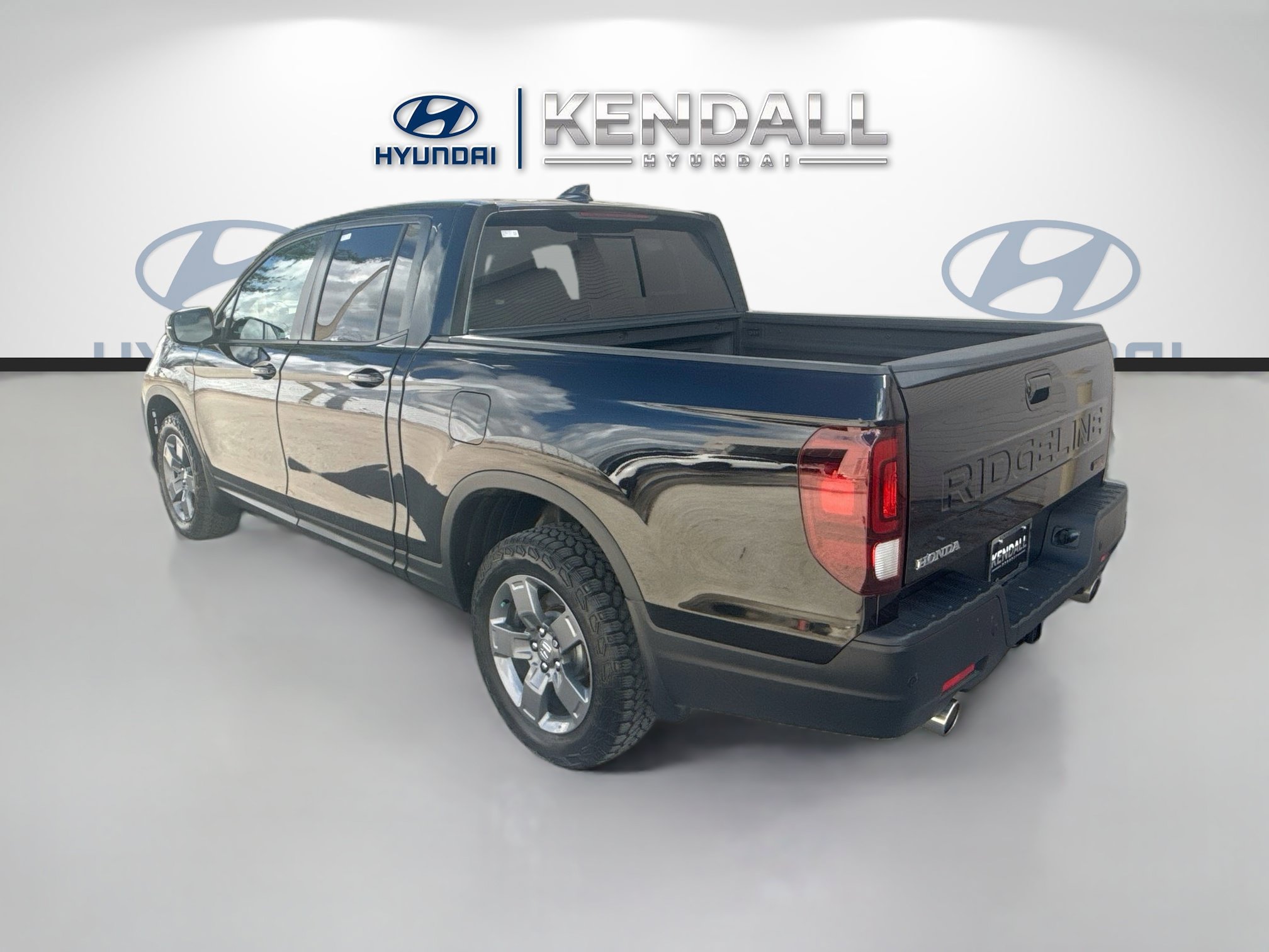 Used 2024 Honda Ridgeline TrailSport image 4