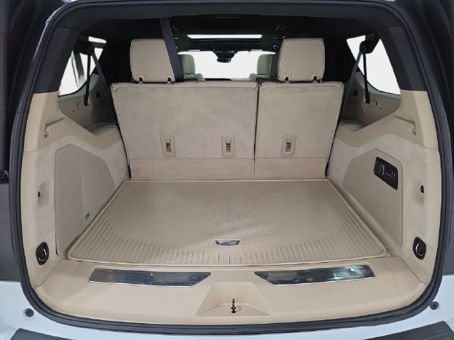 Used 2023 Cadillac Escalade ESV Premium Luxury w/ LPO, Floor Liner Package AWD/4WD image 35