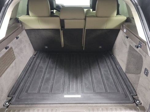 Used 2022 Land Rover Range Rover Sport HSE Silver Edition image 19