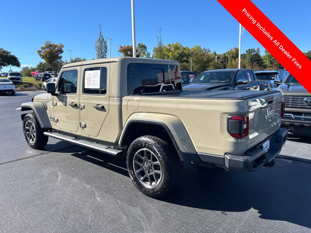 Used 2020 Jeep Gladiator Overland AWD/4WD image 18