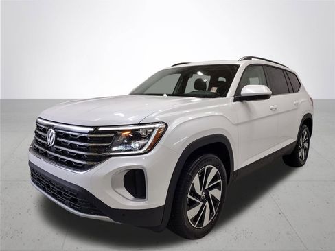 New 2026 Volkswagen Atlas SE AWD/4WD image 2
