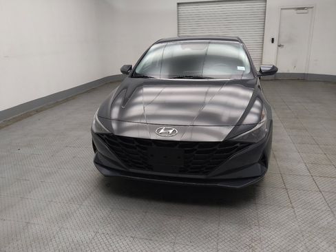 Used 2023 Hyundai Elantra SEL w/ Convenience Package FWD image 15