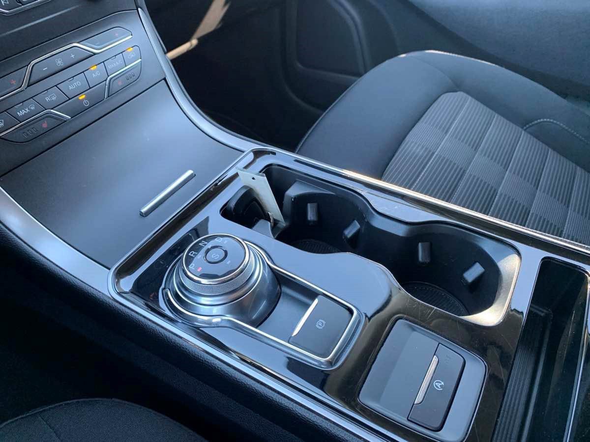 Used 2019 Ford Edge SEL AWD/4WD image 28