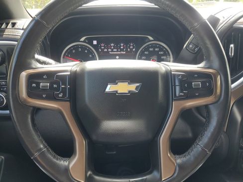 Used 2021 Chevrolet Silverado 1500 High Country image 18
