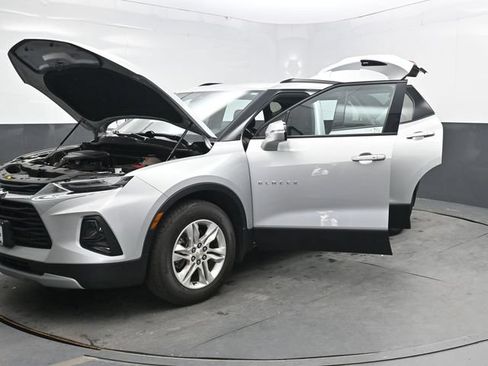 Used 2021 Chevrolet Blazer LT AWD/4WD image 40