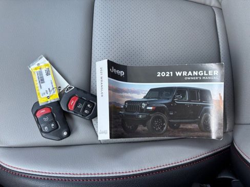 Used 2021 Jeep Wrangler Unlimited Sport image 19