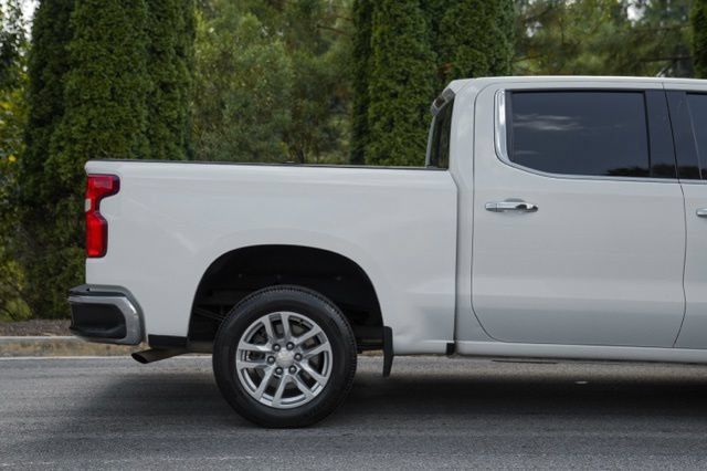 Used 2020 Chevrolet Silverado 1500 LTZ w/ LTZ Plus Package RWD image 9