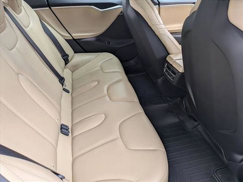 Used 2015 Tesla Model S 85D image 20