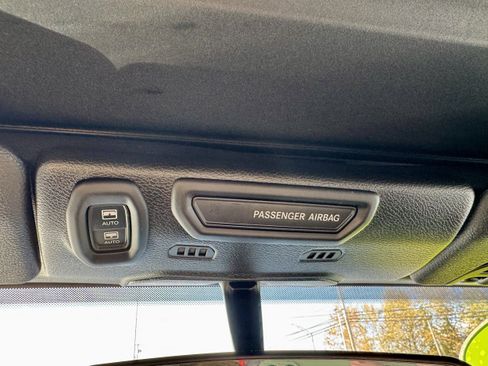 Used 2021 Jeep Wrangler Unlimited Sahara AWD/4WD image 23