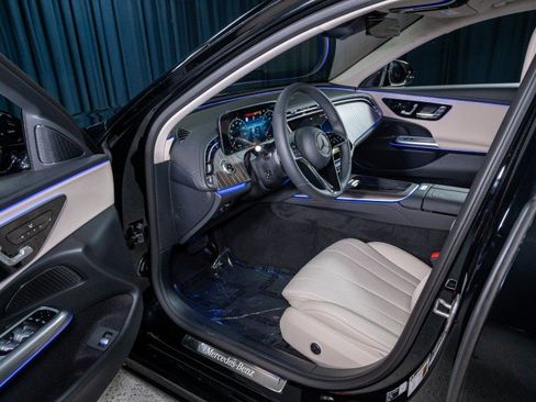 New 2026 Mercedes-Benz E 350 4MATIC Sedan image 10