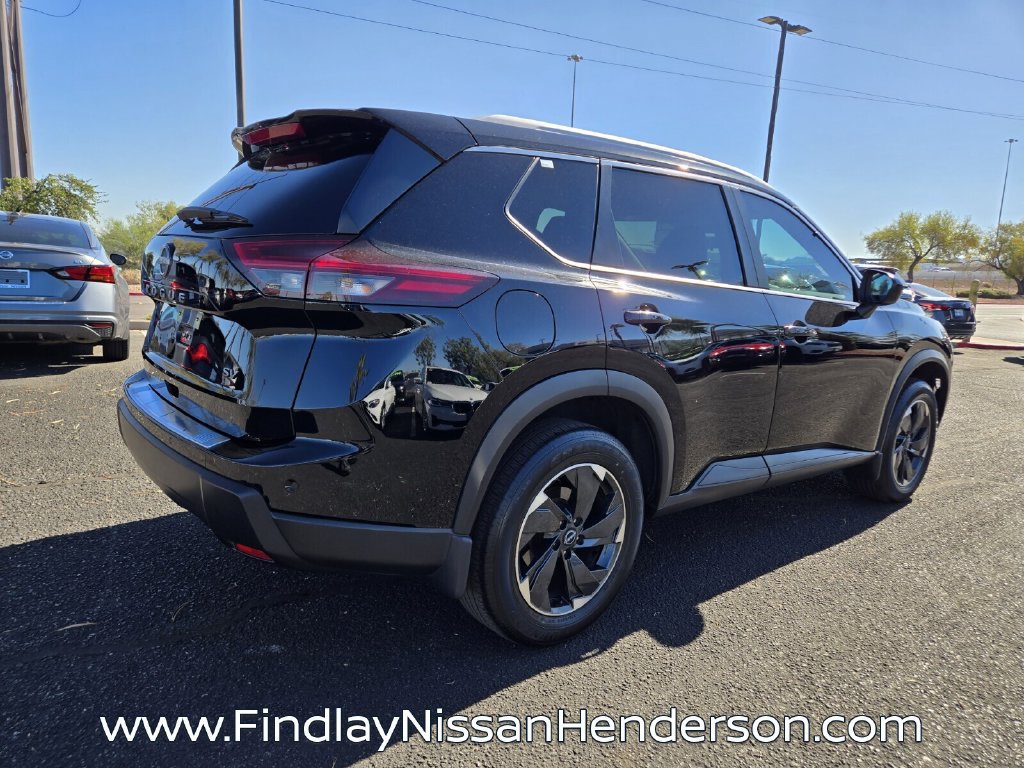 Used 2024 Nissan Rogue SV w/ SV Premium Package FWD image 6