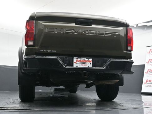 Used 2023 Chevrolet Colorado Trail Boss image 36
