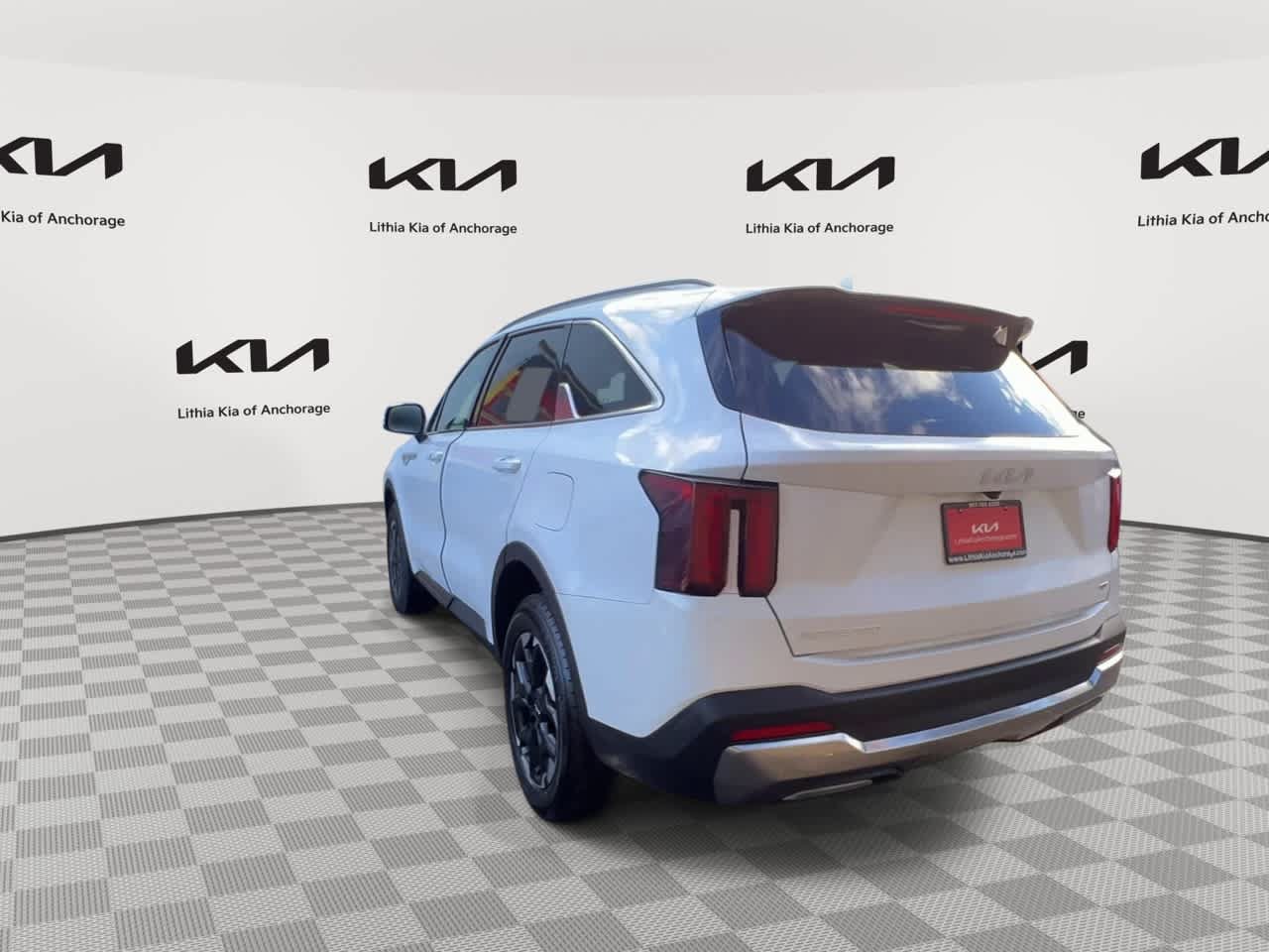 Used 2024 Kia Sorento S AWD/4WD image 7
