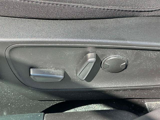 Used 2023 Ford Escape Active w/ Tech Pack #1 AWD/4WD image 37