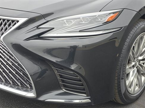 Used 2018 Lexus LS 500 image 10