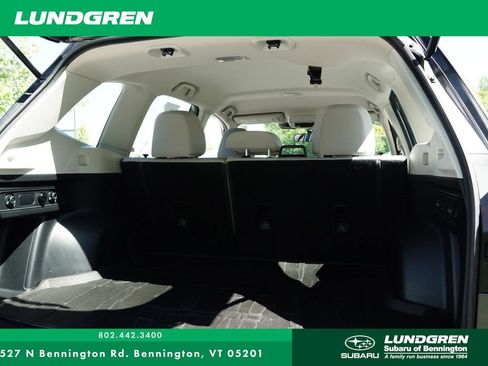 Used 2022 Subaru Forester AWD/4WD image 24