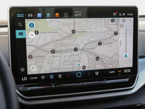 Used 2024 Volkswagen ID.4 Pro S image 19